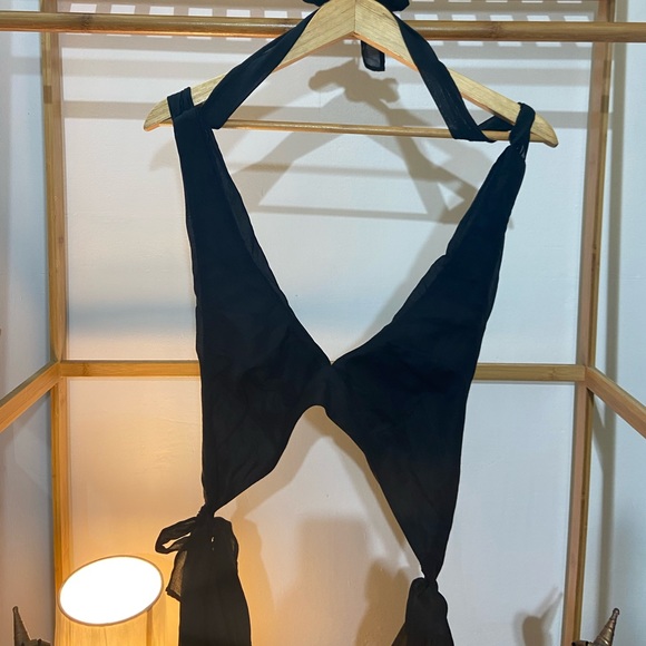 🛍️ Maxi Black Dress. Size- M - Picture 4 of 13